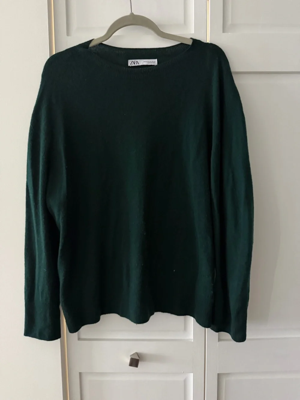 Zara Emerald Wool Mix Oversized Knit Sweater | Dark Green | Size XL - Picture 2 of 7